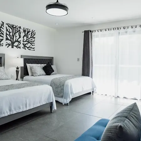 Dreams Apartments 1 Loft A 9 Minutos De La Playa Isla Mujeres Exterior photo